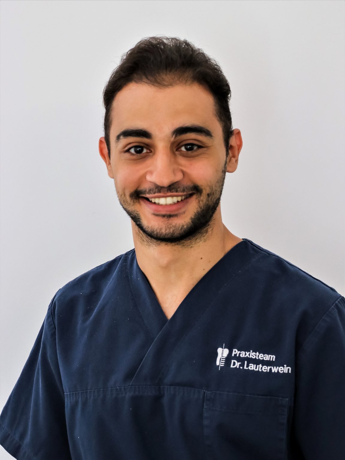 Dr. Med. Mohamed Al-asad - Praxis Hauptstraße Mohamed | Zahnarztpraxis Dr. med. dent. Michael Lauterwein